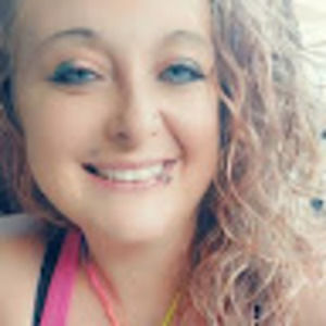 Meet your Posher, Lacey